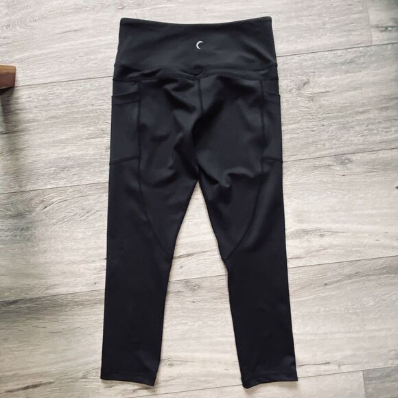 ZYIA Leggings Womens Size Medium Active Cropped 21” Length M Black Classic - Picture 2 of 9